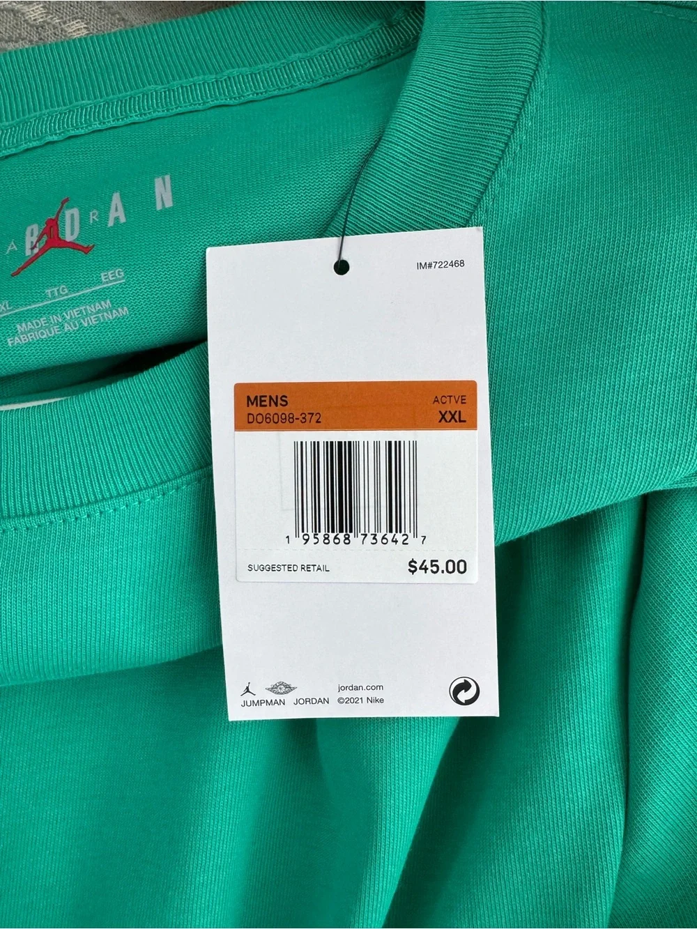 Jordan Short-Sleeve Crewneck Tee in Teal